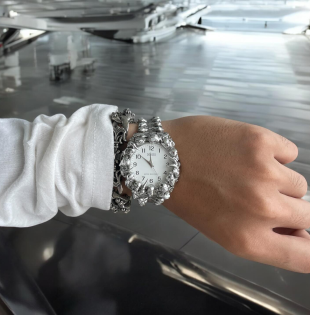 Kytschs – A Convergence of Time and Art: Customize Watch for Men